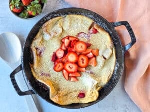 Strawberry Dutch Baby Pancake