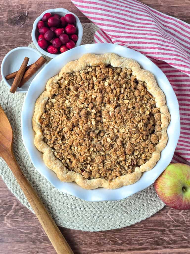 Cranberry Apple Crumble Pie