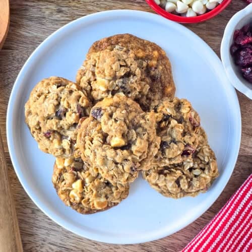 Cranberry White Chocolate Oatmeal Cookies