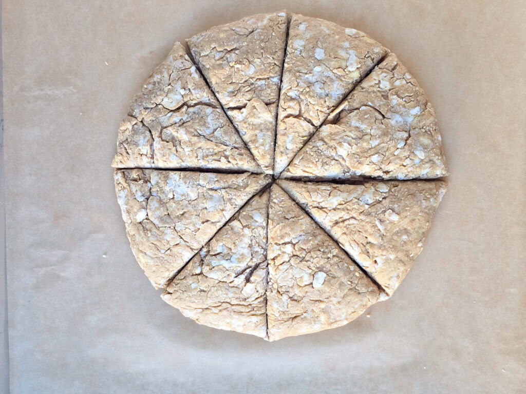 Gingerbread Scones with Maple Glaze - preparation