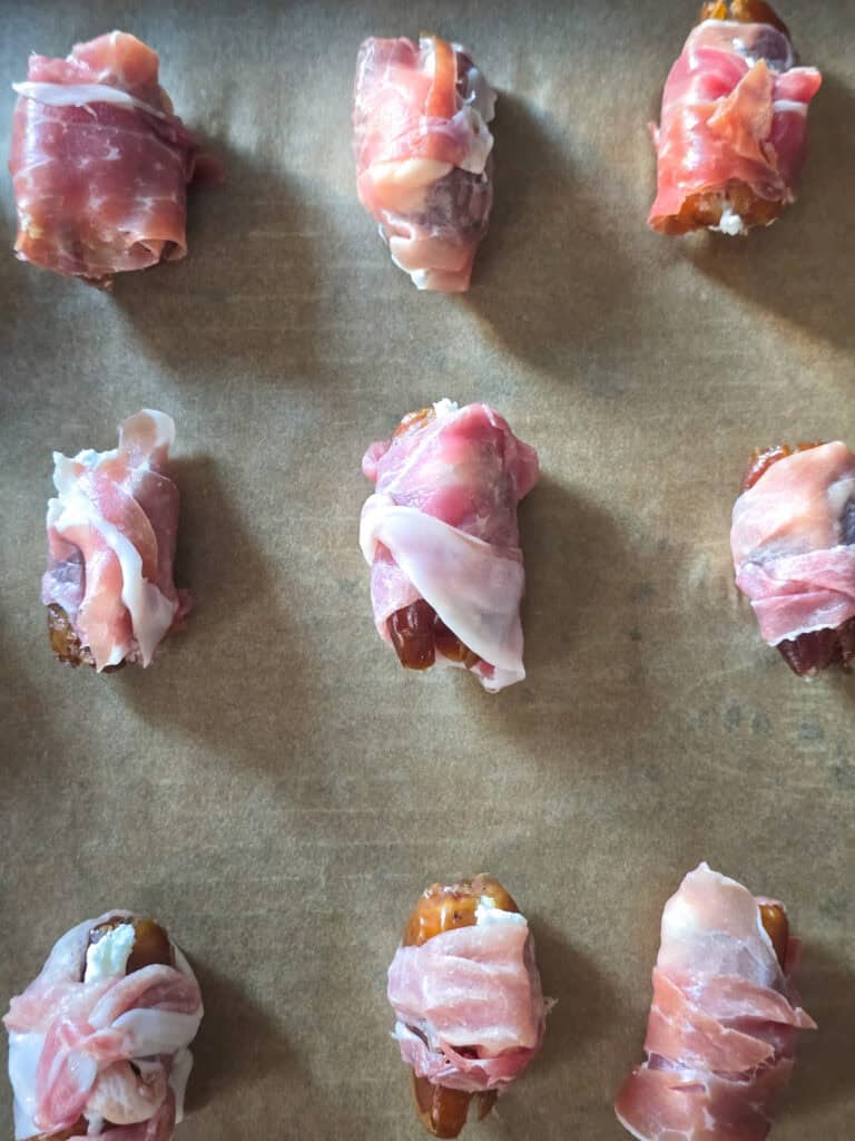 Prosciutto Wrapped Dates-preparation