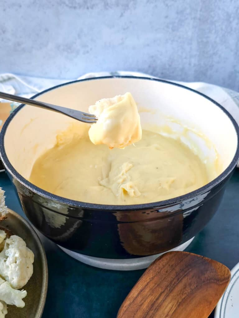 Classic Cheese Fondue
