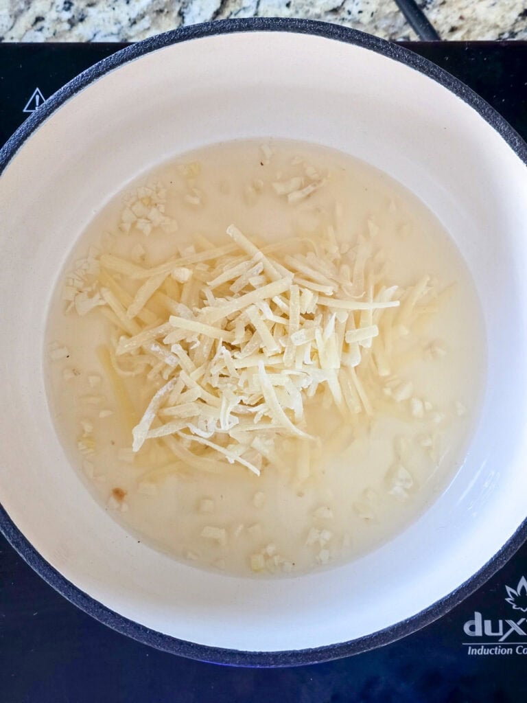 Classic Cheese Fondue - preparation