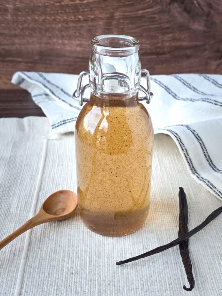 Homemade Vanilla Simple Syrup