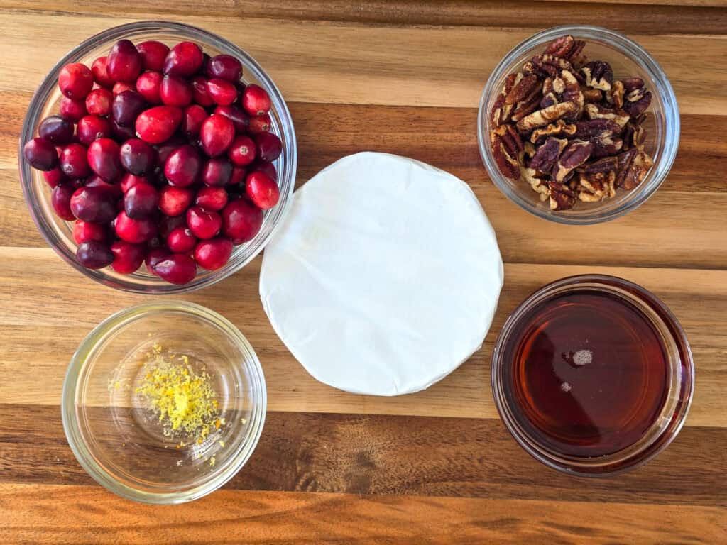 Baked Brie with Cranberries and Pecans ingredients