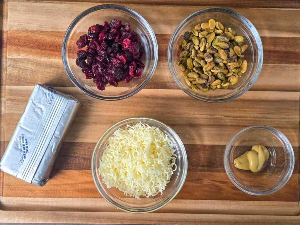 Cranberry Pistachio Cheese Ball Ingredients
